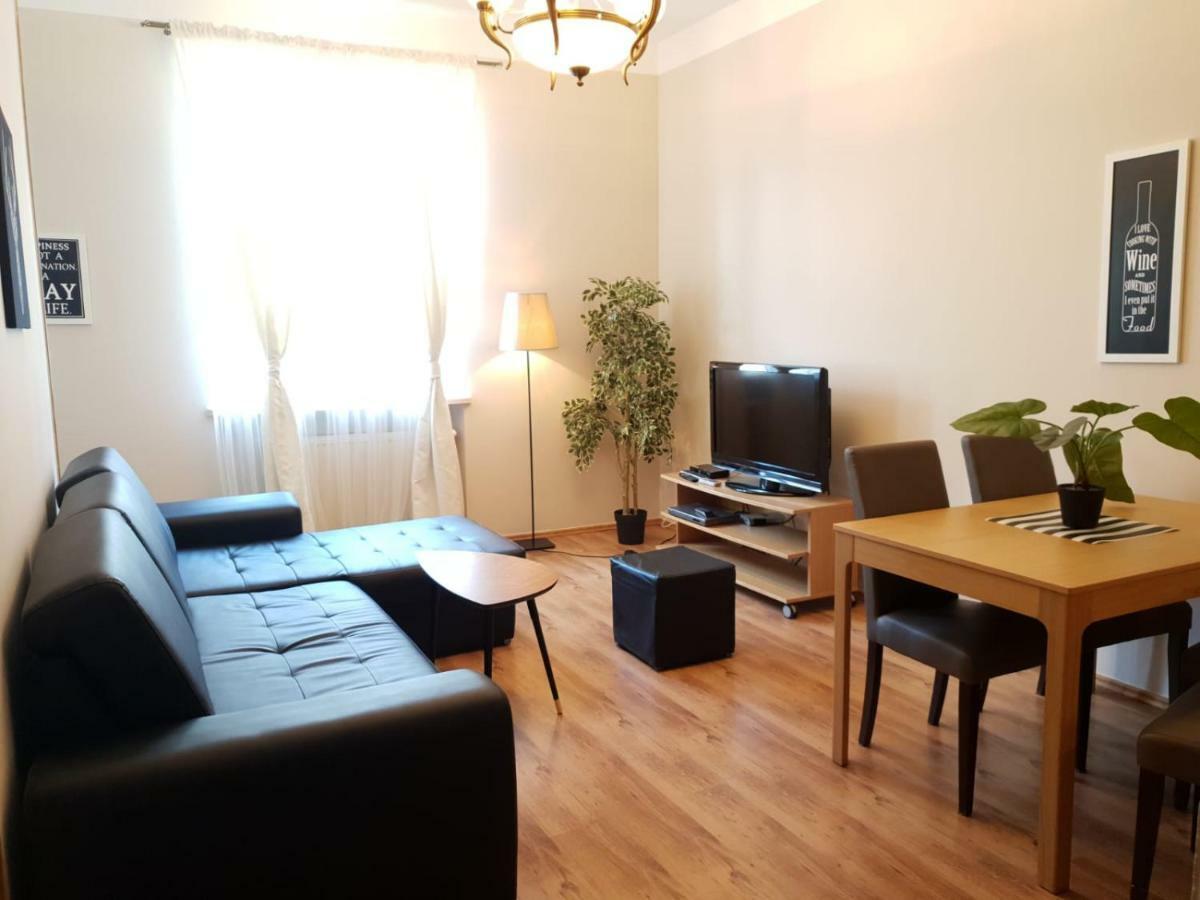 Main Market Square Apartments คราคูฟ ภายนอก รูปภาพ