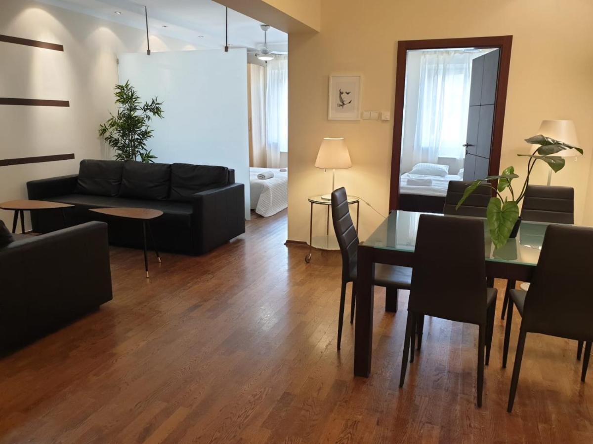 Main Market Square Apartments คราคูฟ ภายนอก รูปภาพ
